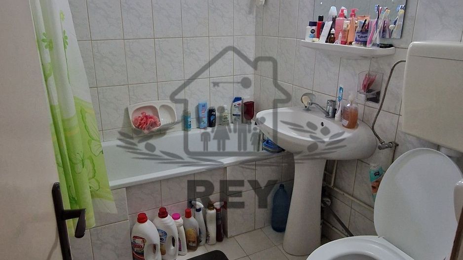Apartament 3 camere de vânzare zona Vasile Aaron-Semaforului-Milea - Poză 5