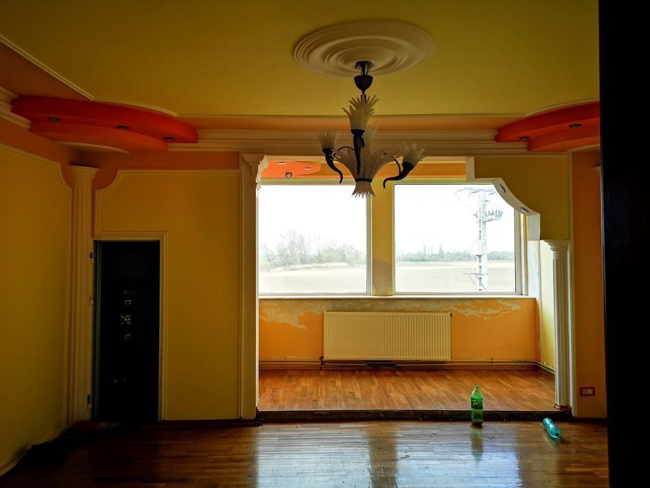 Casa si teren Lunguletu - Poză 12