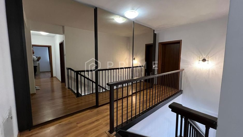 Închiriere Apartament de Lux, cu 4 camere – 137 mp, semicentral - Poză 4