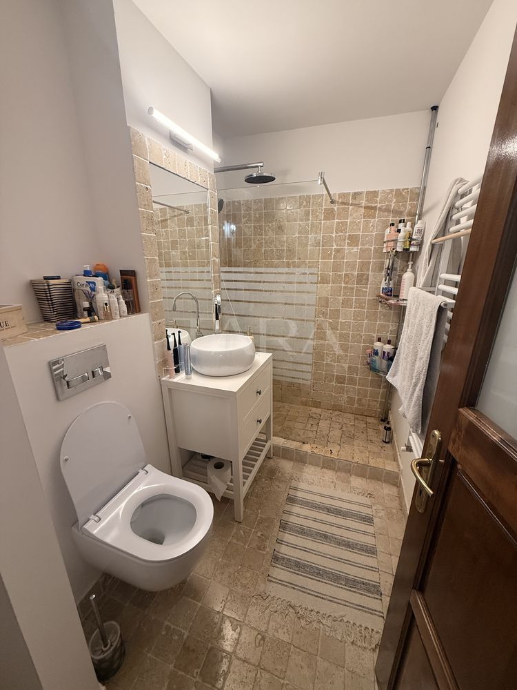 Apartament elegant cu 3 camere și 2 băi, strada Primăverii. - Poză 8