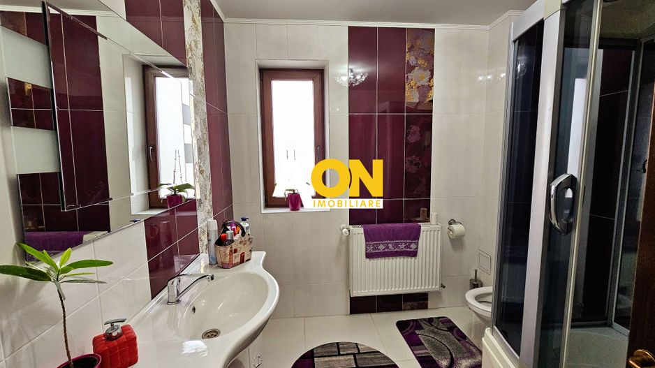 Casa 5 camere, 870 mp teren, mobilata, utilata, zona Cetate - Poză 15