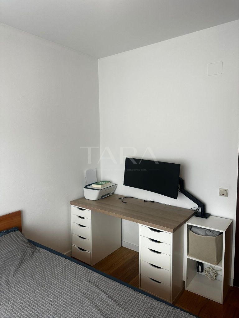 Apartament modern cu 2 camere, balcon și lift. - Poză 7