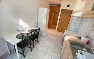 3 camere confort 1 etaj 3 zona Medicina CENTRALA PROPRIE - Poză 7