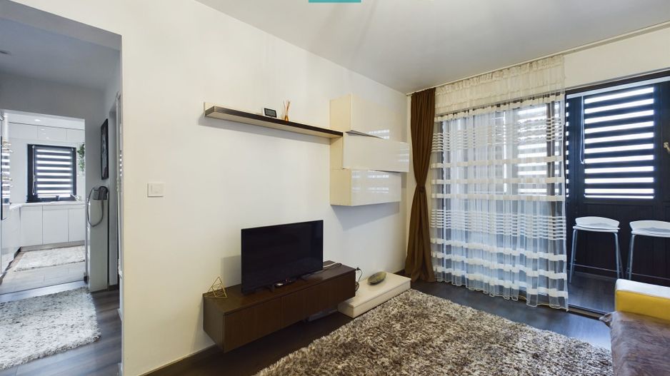 Apartament 3 camere în Vlaicu - Poză 2
