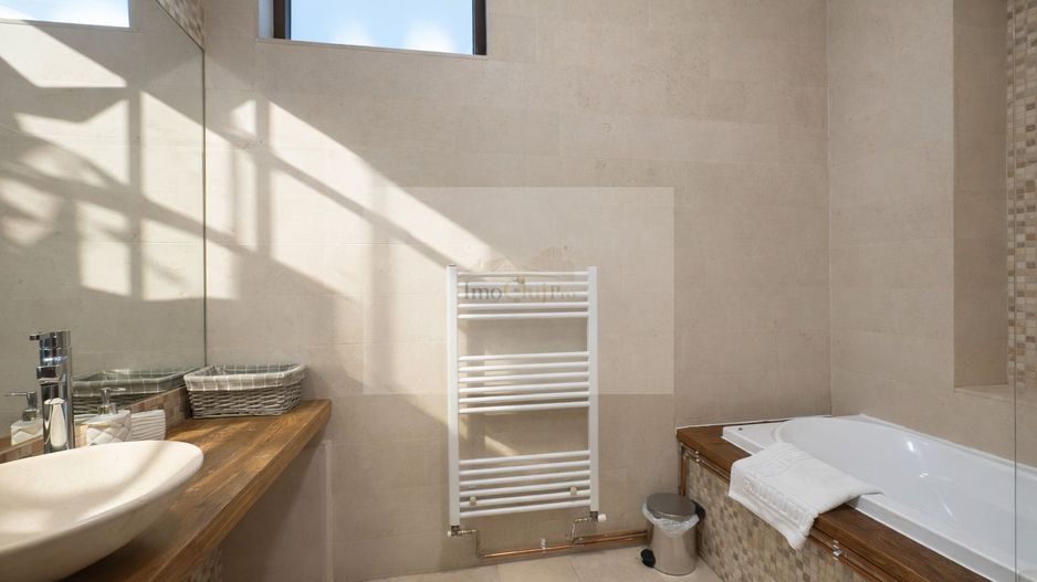 Inchiriere apartament modern, 100 mp, ultracentral –View - Poză 18