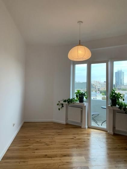 Penthouse ultracentral 4 camere, balcon panoramic, vedere Casa Poporului - Poză 2