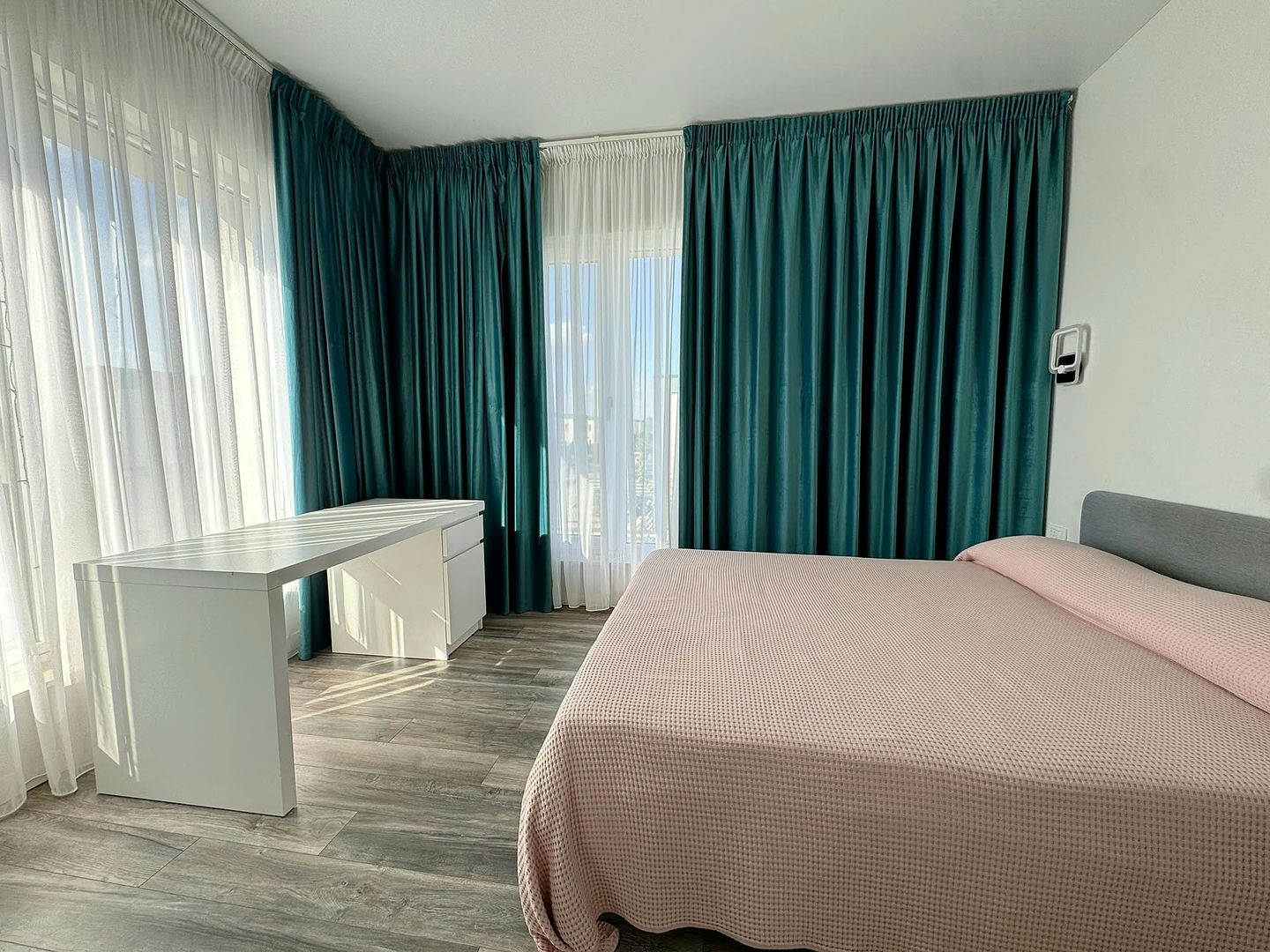 Vilă P+1 mobilată, 3 dormitoare, teren 460 mp, Tamasi - Corbeanca - Poză 12