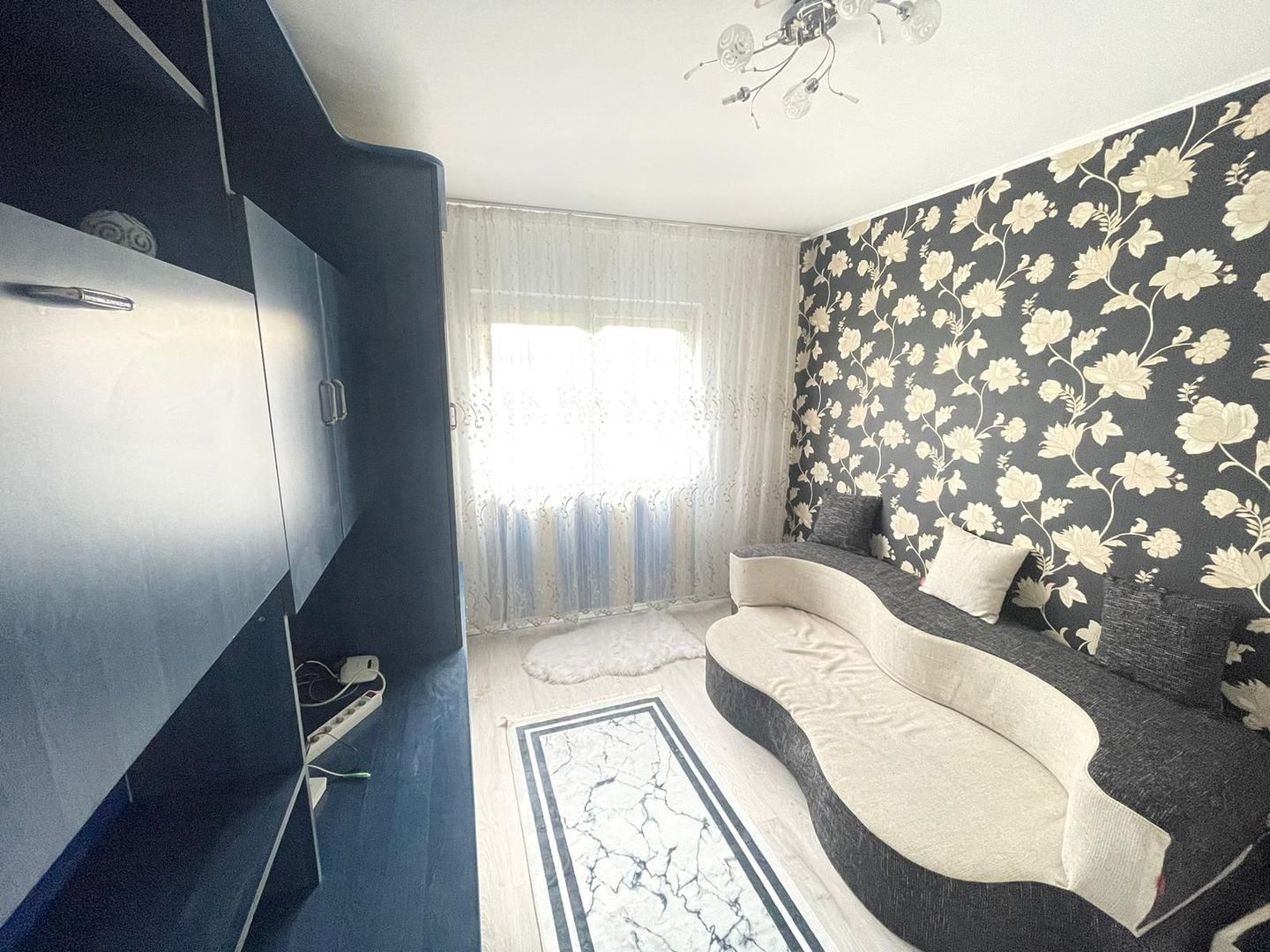 Garsonieră de închiriat | 16 mp | Intre Lacuri | FSGA | Iulius Mall - Poză 1