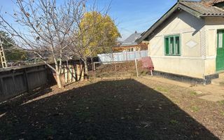 Casă bătrânească locuibilă și teren 1.900 mp – Hărmăneasa, comuna Heleșteni, Iași - Poză 4