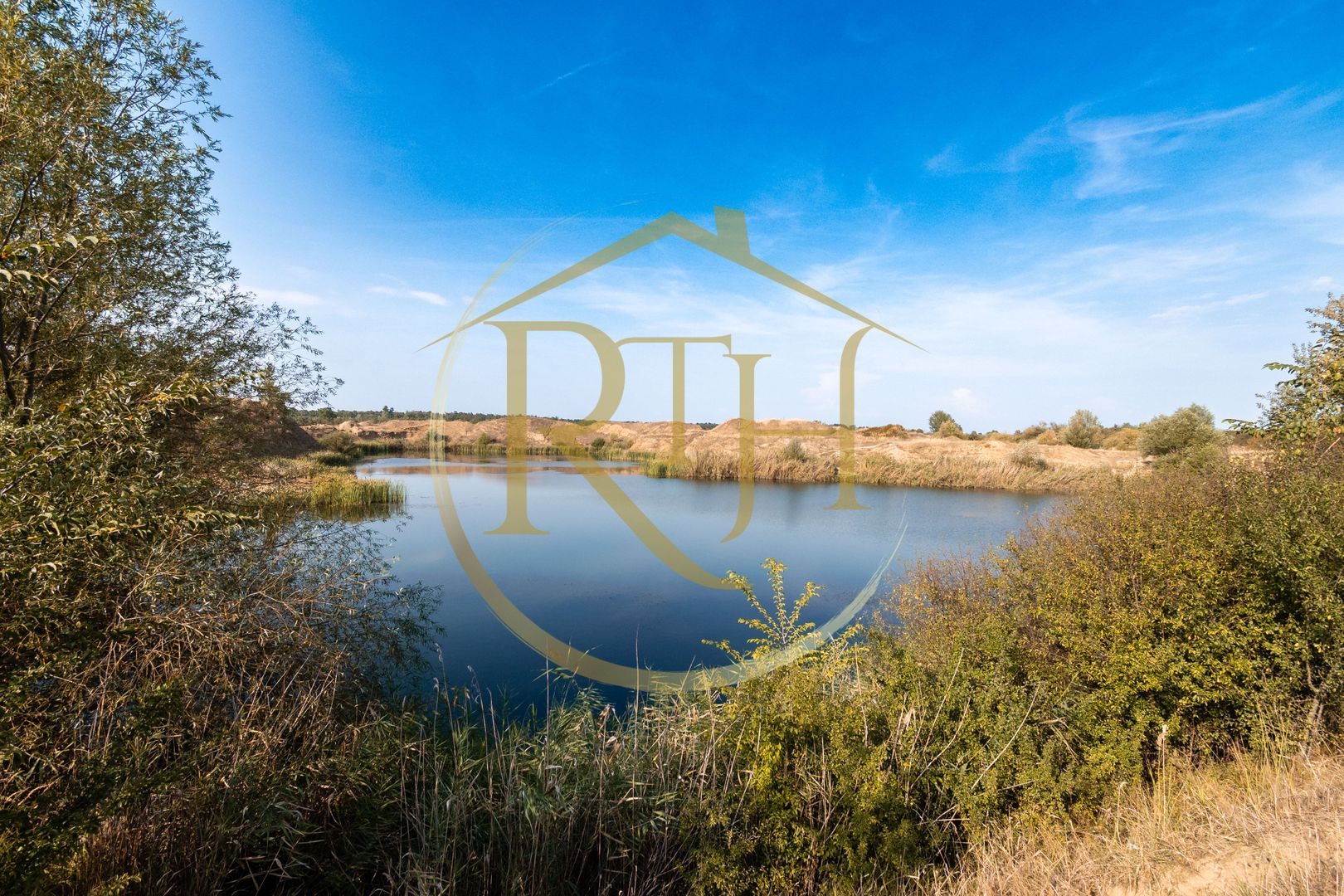 Investiție unică, 10 ha teren cu luciu de apă, ideal pentru turism și agrement! - Poză 20