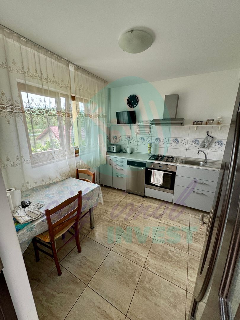 Oază de liniște și confort la poalele pădurii – Casa ta de vis! - Poză 9