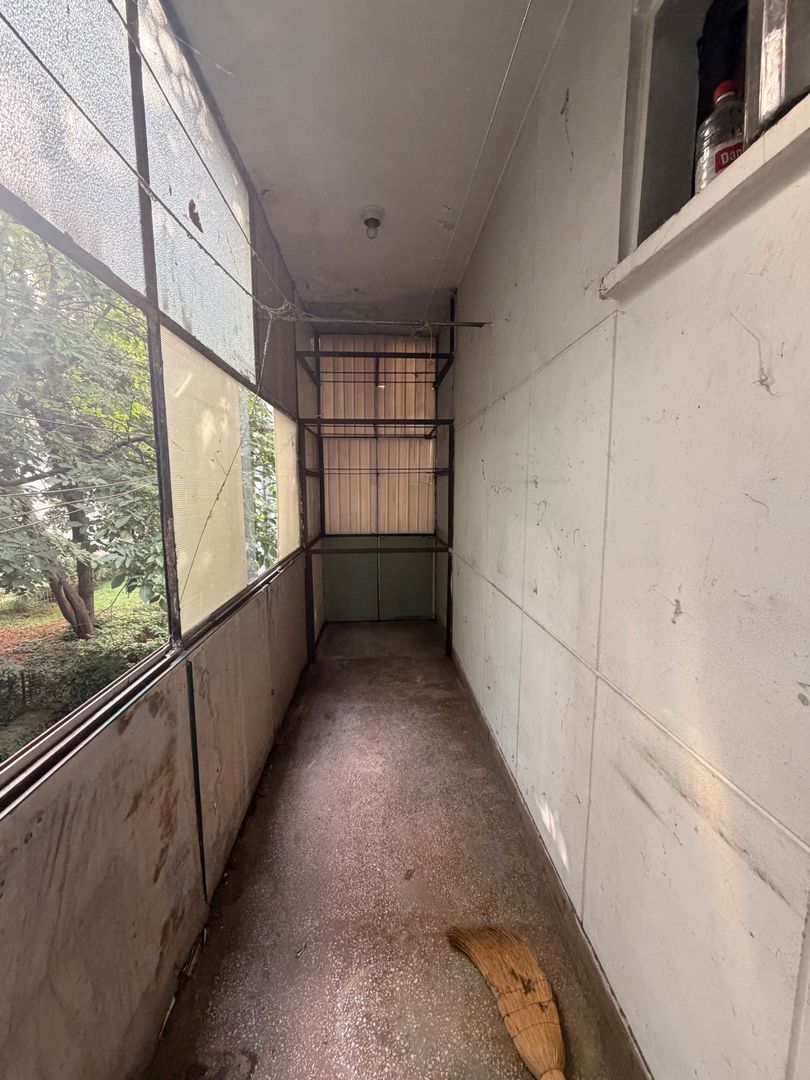 APARTAMENT 2 CAMERE | PRIMAVERII | NECESITA RENOVARE - Poză 7