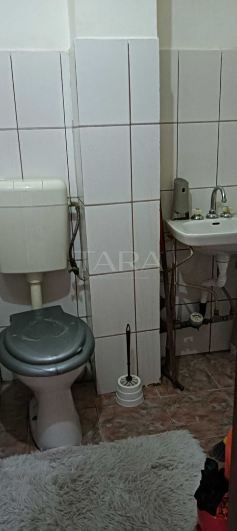 De vanzare apartament 3 camere Manastur,  zona Piata Flora - Poză 7