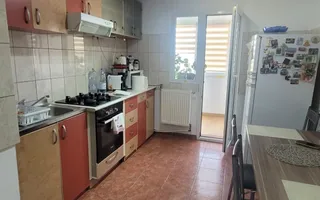 3 camere Transilvaniei bloc cu lift - Poză 18