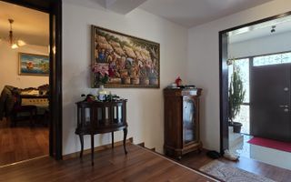 VANZARE CASA 10 CAMERE | ZONA VATRA LUMINOASA - Poză 12