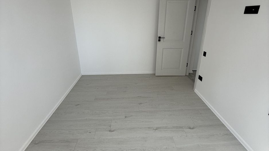 Apartament 3 camere renovat ca la carte zona OMV Campina - Poză 13