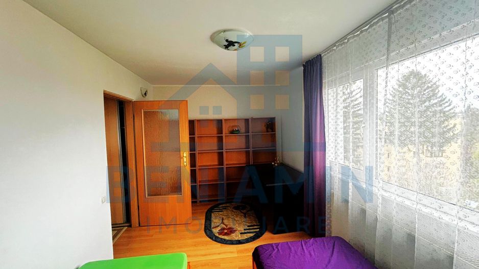 2 camere-49mp-mobilat-utilat-anvelopat-balcon-etaj 4-Astra-Saturn - Poză 4