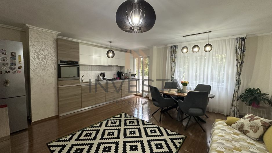 Apartament 3 camere la etajul 2, decomandat! Zona Petrom Manastur! - Poză 2