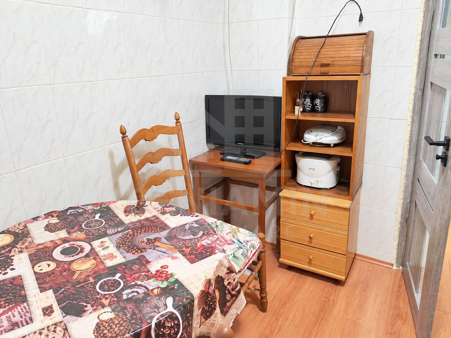 2 camere decomandat - Brazda lui Novac - etaj 2 - centrala - 51mp - Poză 6
