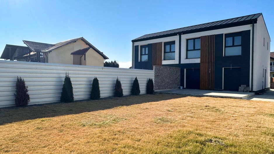 Casă smart de vânzare 4 camere Tehnologie premium Eficiență energetică ridicată - Poză 1