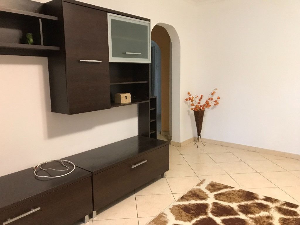 Închiriere 3 Camere Vitan Mall,  2 băi, metrou Mihai Bravu - Poză 3
