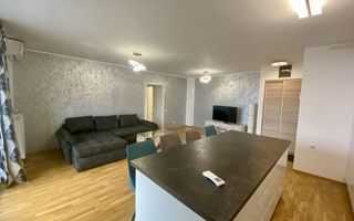 Apartament 3 camere 2 dormitoare 2 bai si balcon zona Strand - Poză 1