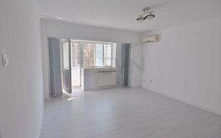 REA1023850 Apartament 2 camere cu 3 balcoane pe Bulevardul Decebal - Poză 1