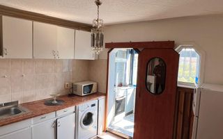Apartament mobilat cu 2 camere- Etaj 3, balcon, pivnita si boxa - Poză 2