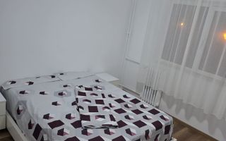 Inchiriez apartament 2 cam D Nicolina - Poză 3