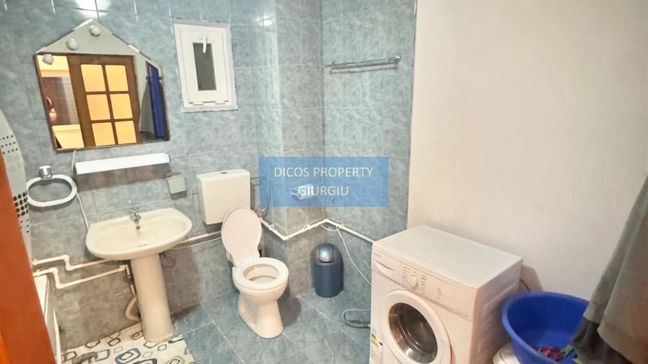 Casă de vânzare – Strada Ramadan - Poză 9