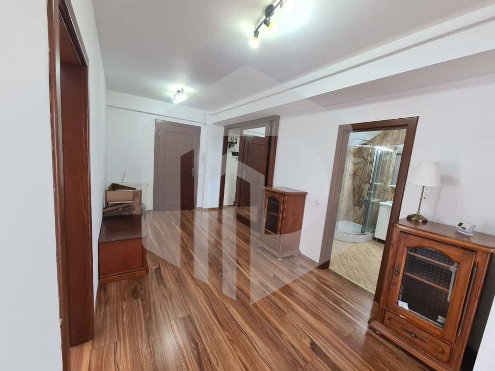 Apartament|4 camere | zona Calea Dumbravii | Lift | Parcare subterana - Poză 2