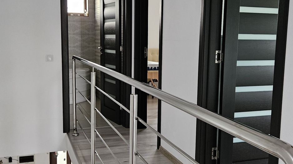 Casă P+E modernă, complet utilată – Brașov, zonă rezidențială liniștită - Poză 15