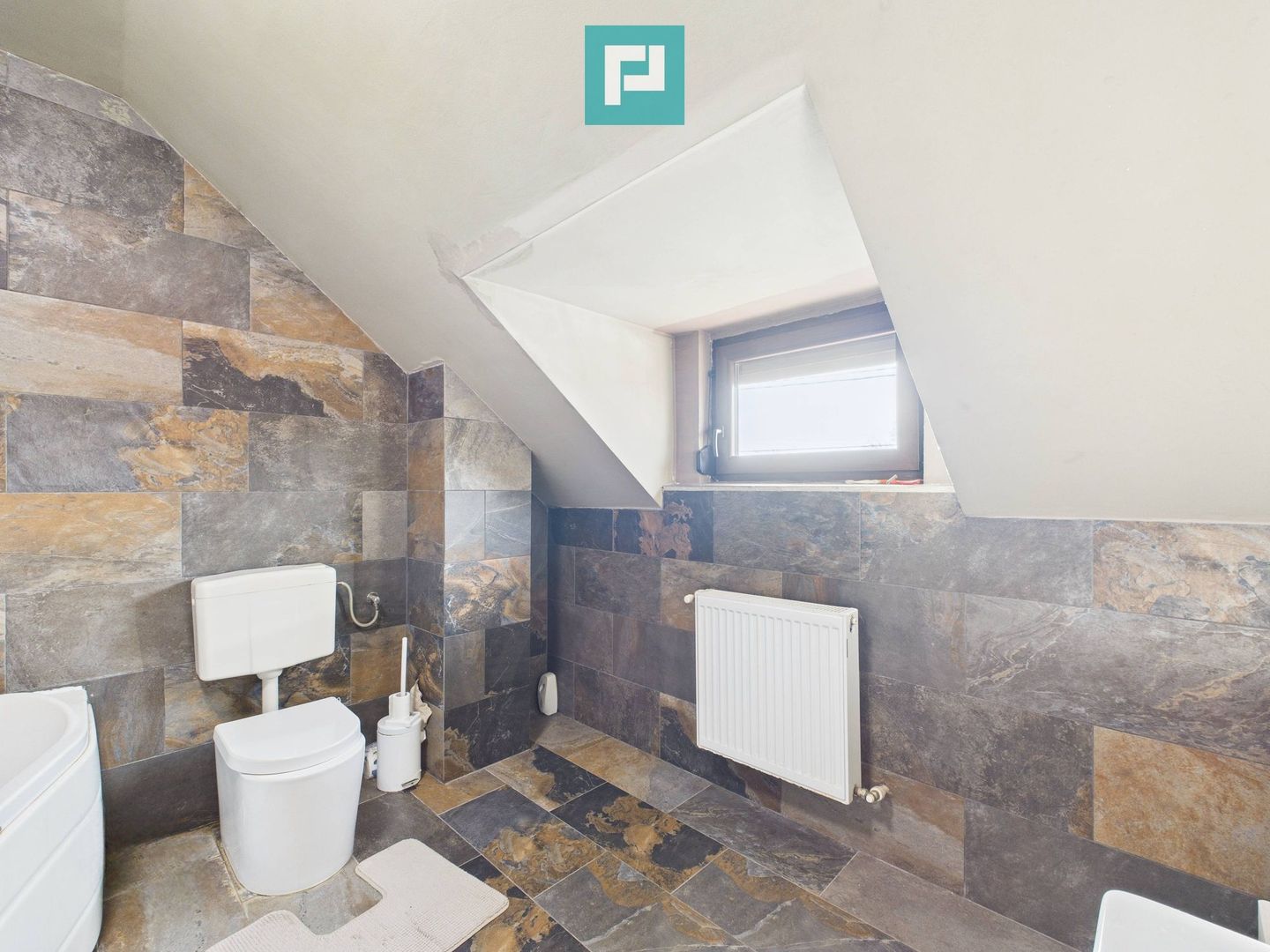 Două locuințe individuale pe 512 mp –  in GIROC - Poză 23