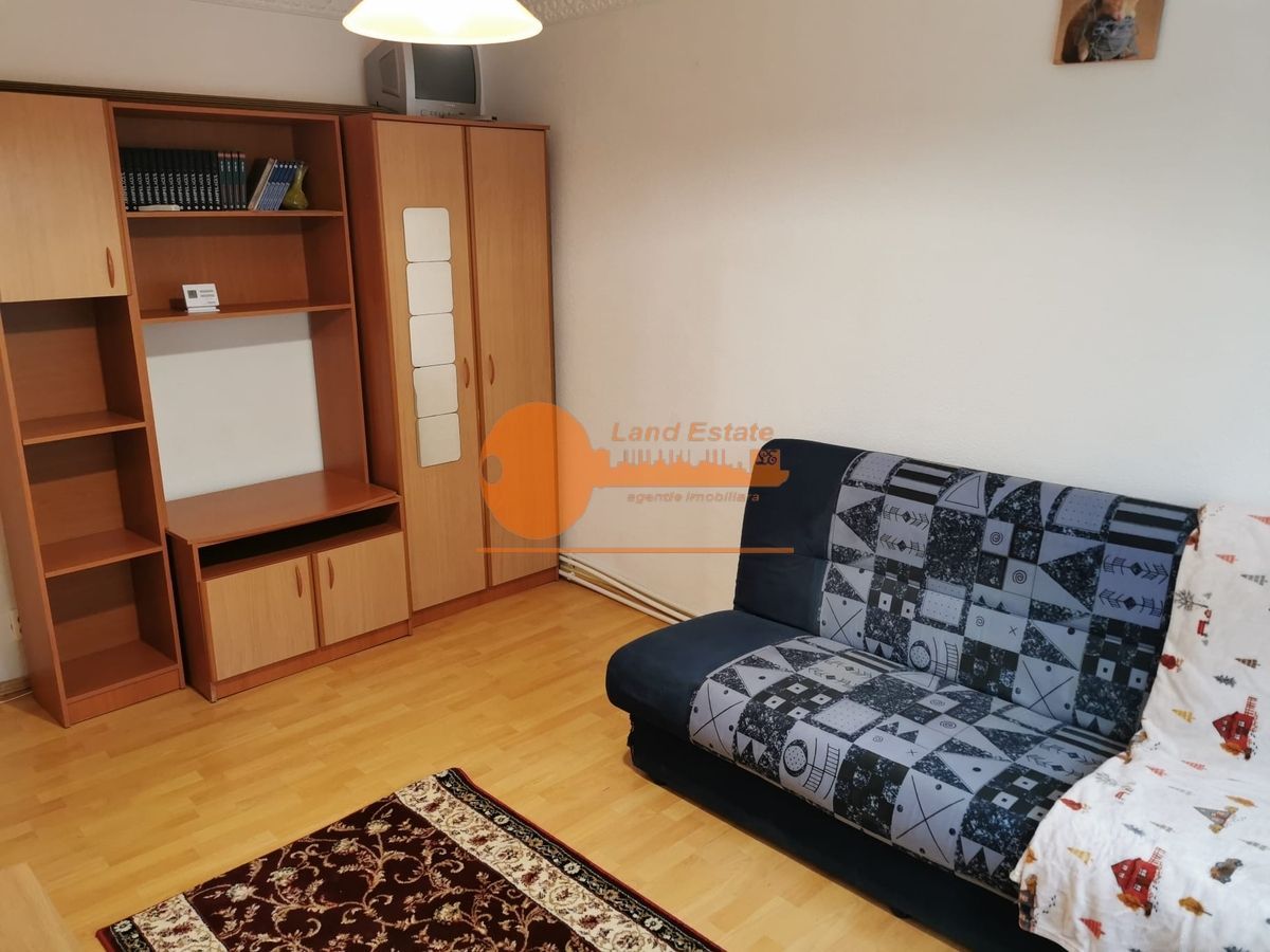 Garsonieră  decomandată cu centrala proprie – la 5 minute de metrou - Poză 4