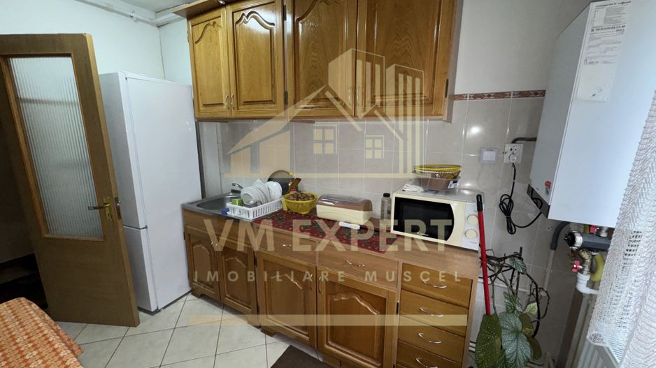 APARTAMENT 2 CAMERE ETAJ 2 CAMPULUNG VIȘOI - Poză 19