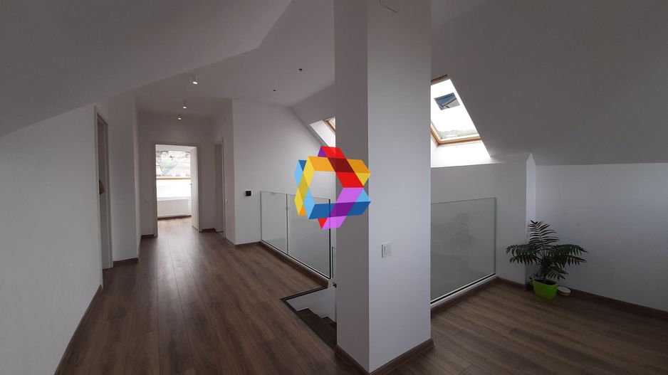 Spatiu de birouri deosebit - 160 mp - Poză 8