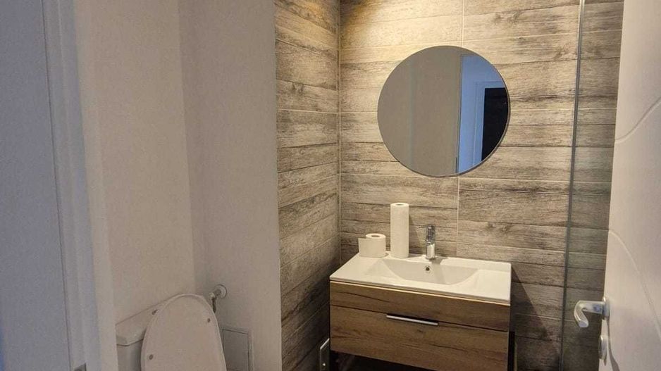 Apartament 2 camere, centrală proprie, modern, vedere spectaculoasă - Poză 5