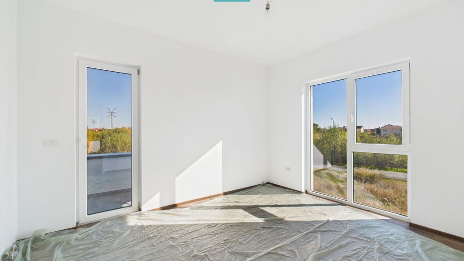 Apartament nou cu 3 camere , în Ghiroda - Poză 4