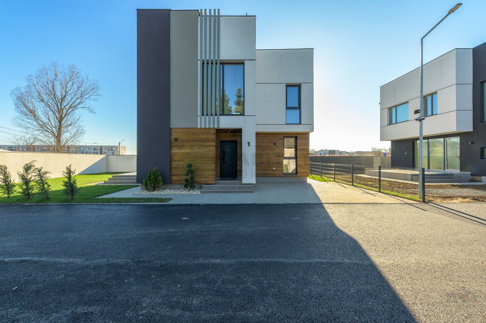 Vila Individuale de Lux în Tunari - Poză 21