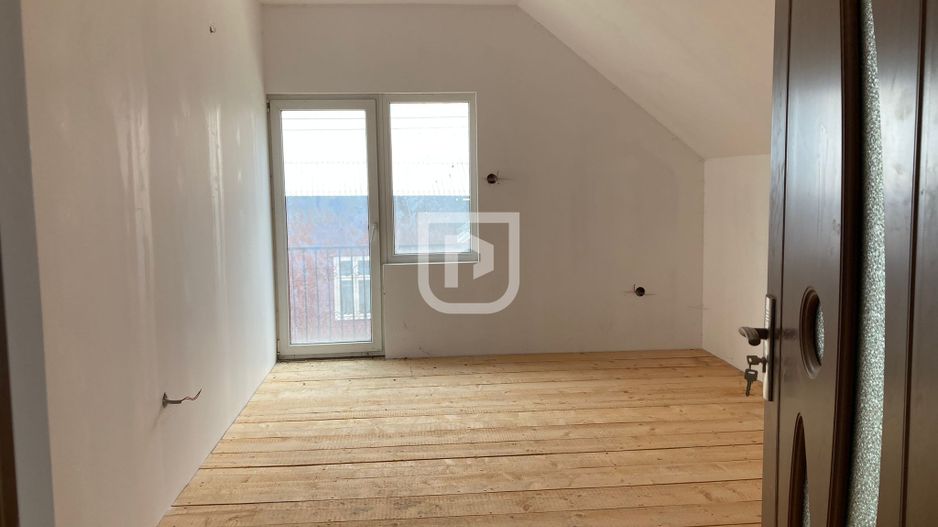 Casa in constructie 150 mp construiți și teren 1.330 mp – Doroteia - Poză 10