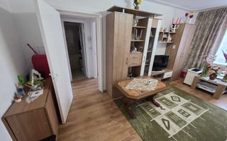 Apartament 3 camere pe Calea Bucuresti - Poză 2