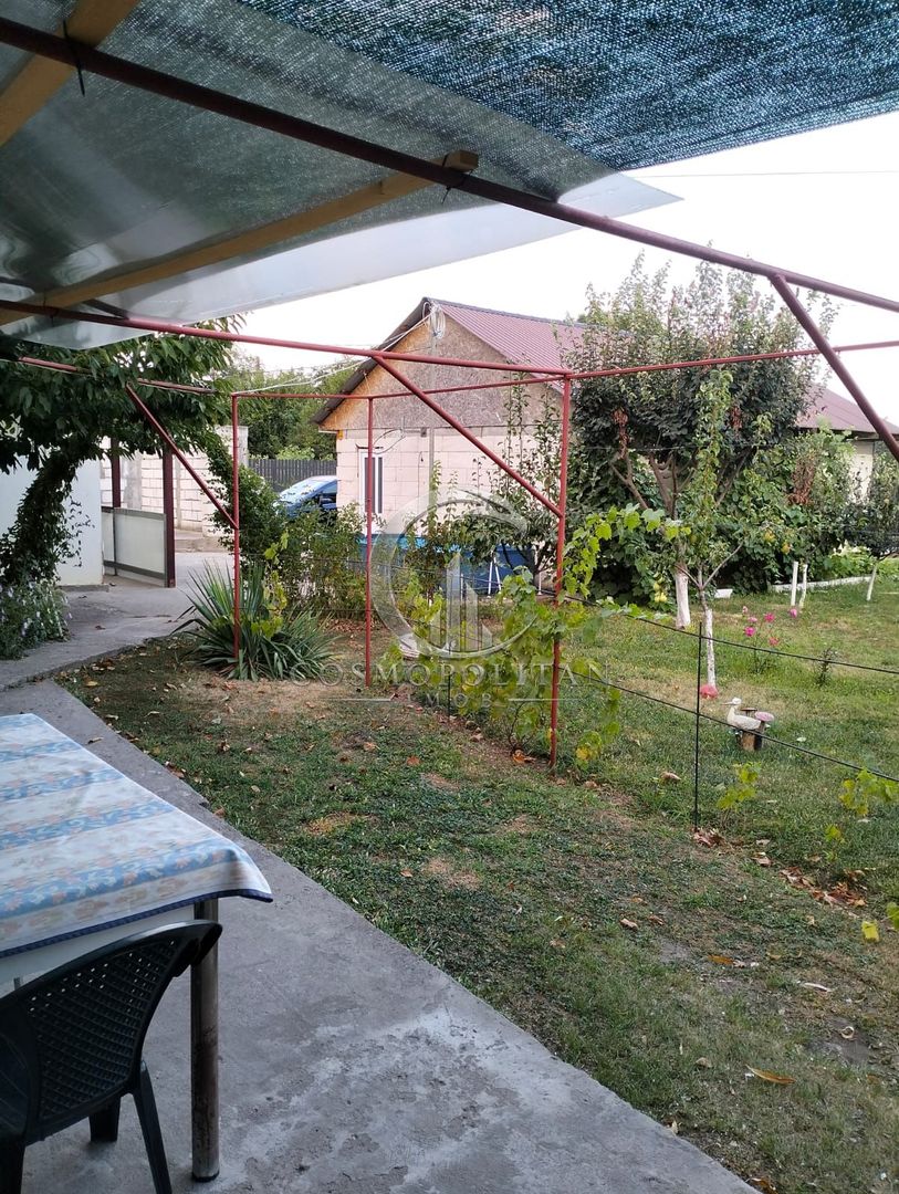 Casa si teren 970mp in comuna Costesti/BZ ~ constructie 2013 - Poză 56