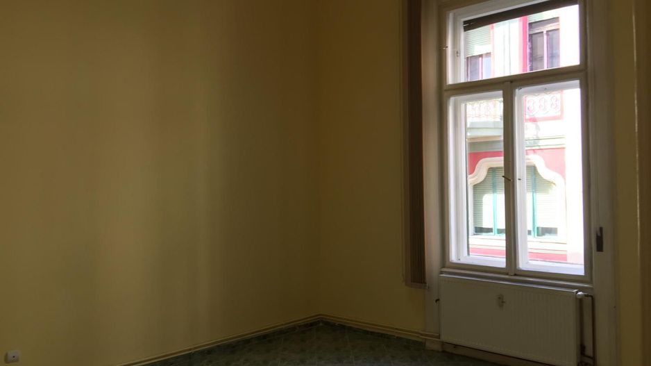 Spatiu birouri ultracentral-zona pietonala - Poză 3