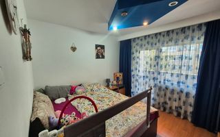 Ap decomandat 4 camere , 2 bai si 2 balcoane-zona Colentina bloc 1986 - Poză 10