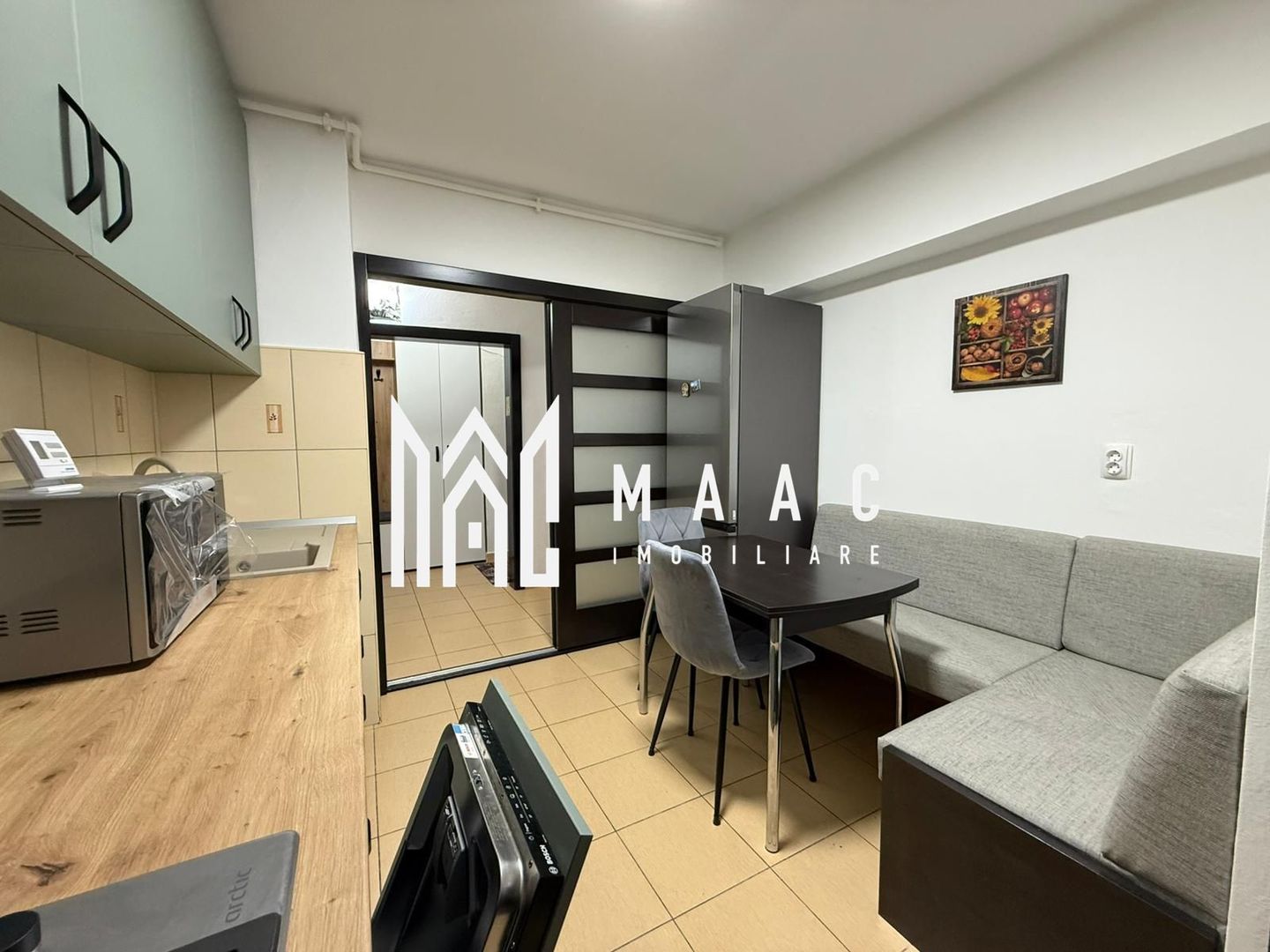 Apartament 3 camere | 2 bai | Decomandat | Etaj 3 | Renovat - Poză 19