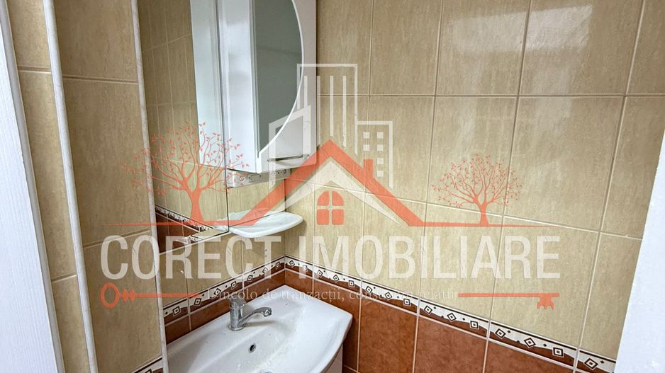🏡 Apartament de închiriat  cu 3 camere– Str.Andrei Mureșanu – 400€ - Poză 9