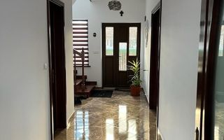 Casa , P+1+teren, 420 mp,situata in Broscauti ,pret 125000 Euro - Poză 5