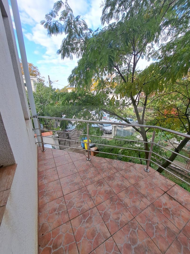 Casa/Vila de Inchiriat COPOU - 3000 euro - Poză 18