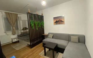 Garsoniera renovata, etaj intermediar,  Sibiu - Poză 1