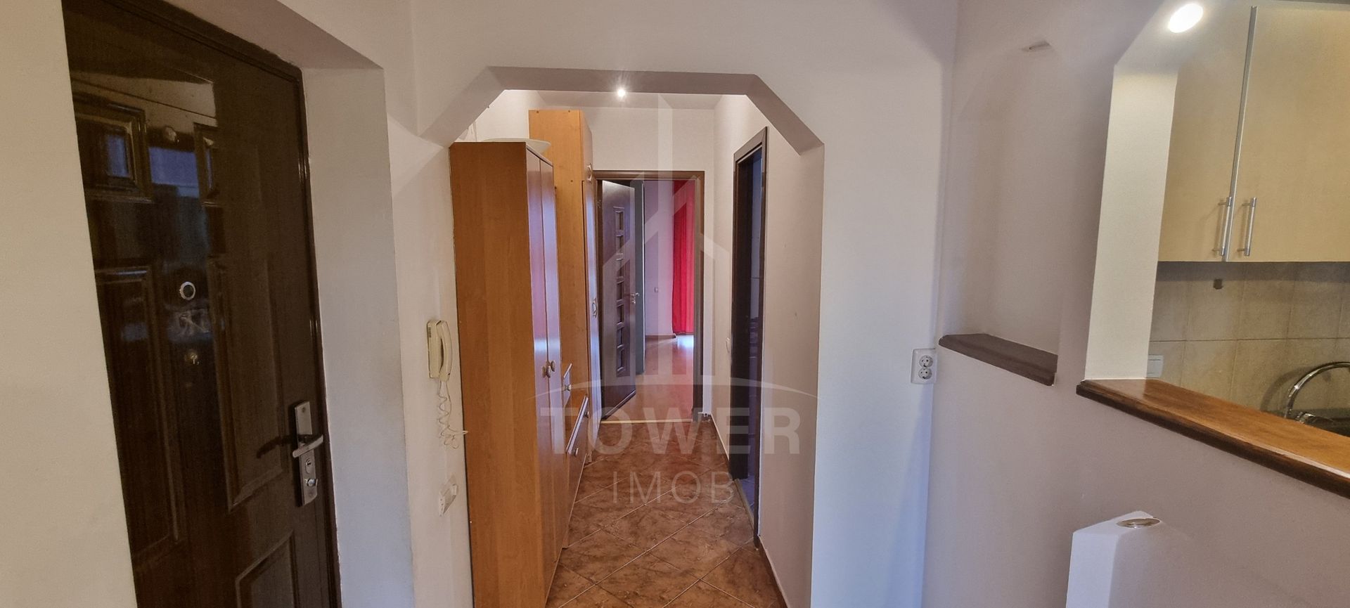 De Închiriat - Apartament 3 camere - Trei Stejari - Poză 3